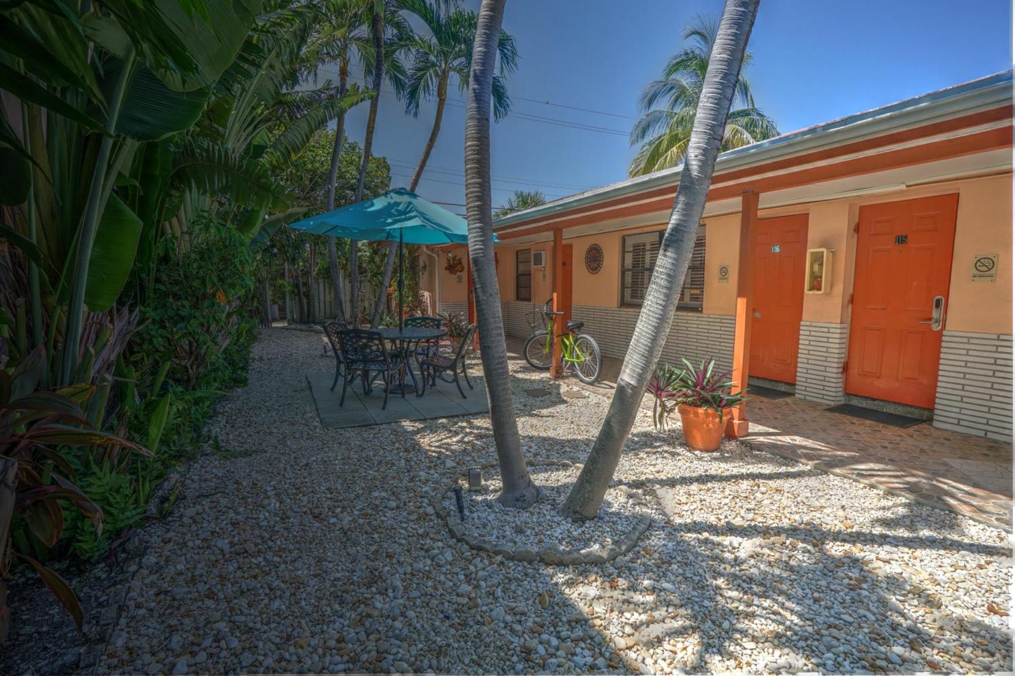 Sea Garden By The Sea Hotell Lauderdale-by-the-Sea Eksteriør bilde